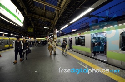 Tokyo -nov 23 : Rush Hour At The Shinjuku Train Station On 23 No… Stock Photo