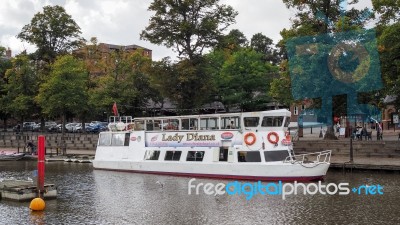 Tourist Boat Moored On The River Dee At Chester Stock Photo