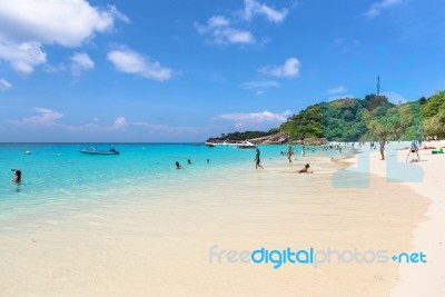 Tourist On The Beach At Koh Miang In Mu Koh Similan, Thailand Stock Photo