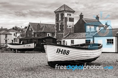 Traditional Fishing Boat On The Beach At Aldeburgh Stock Photo