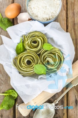 Traditional Italian Raw Homemade Spinach Pasta Stock Photo