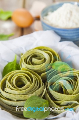 Traditional Italian Raw Homemade Spinach Pasta Stock Photo