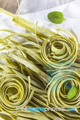 Traditional Italian Raw Homemade Spinach Pasta Stock Photo