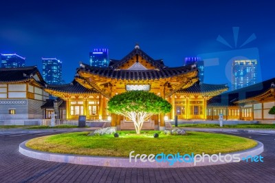 Traditional Korean Style Architecture At Night In Seoul,korea Stock Photo