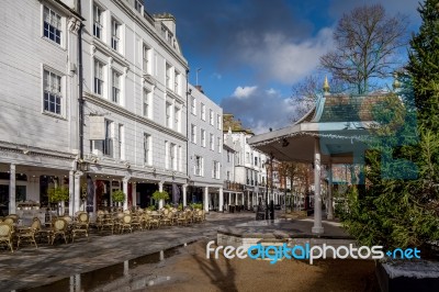 Tunbridge Wells, Kent/uk - January 5 : View Of The Pantiles In R… Stock Photo