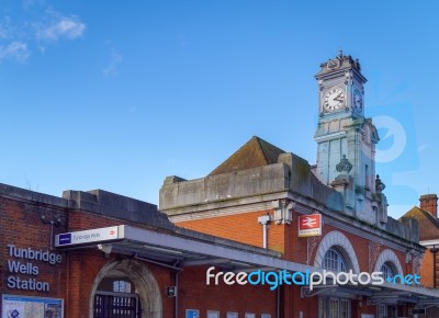 Tunbridge Wells, Kent/uk - January 5 : View Towards The Railway Stock Photo