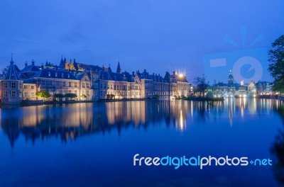 Twilight At Binnenhof Palace, Place Of Parliament In The Hague Stock Photo