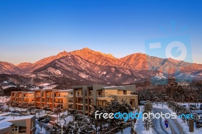 Ulsan Bawi Rock In Seoraksan Mountains In Winter, South Korea Stock Photo