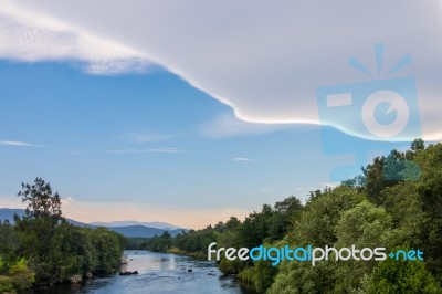 Unusual Cloud Formation Over The River Spey Stock Photo