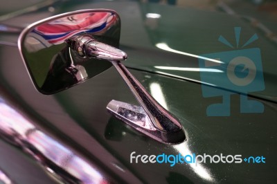 Vauxhall Zephyr Wing Mirror In The Motor Museum At Bourton-on-th… Stock Photo