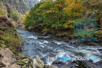 View Along The Glaslyn River In Autumn Stock Photo