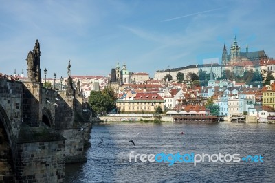 View From Charles Bridge Towards The St Vitus Cathedral  In Prag… Stock Photo