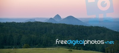 View From Dahmongah Lookout In Mount Mee Stock Photo