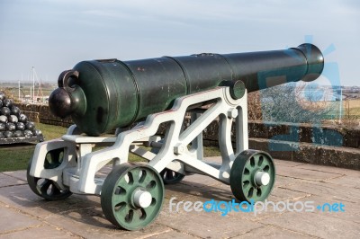 View Of A Cannon At The Castle In Rye East Sussex Stock Photo