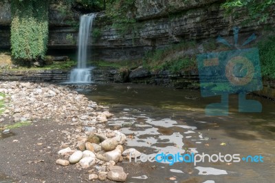 View Of Askrigg Waterfall In The Yorkshire Dales National Park Stock Photo