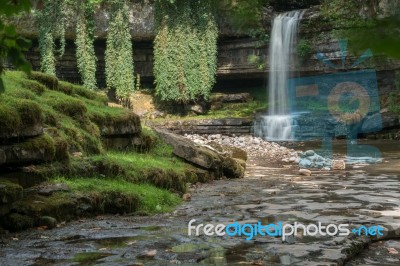 View Of Askrigg Waterfall In The Yorkshire Dales National Park Stock Photo