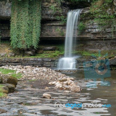 View Of Askrigg Waterfall In The Yorkshire Dales National Park Stock Photo