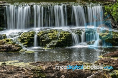 View Of Aysgarth Falls At Aysgarth In The Yorkshire Dales Nation… Stock Photo