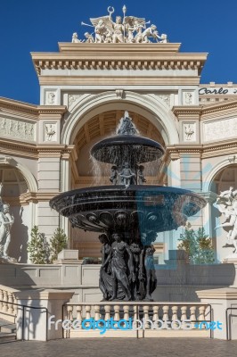 View Of Caesar's Palace Fountan In Las Vegas Stock Photo