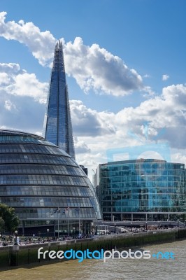 View Of City Hall London And The Shard Stock Photo