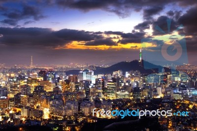 View Of Downtown Cityscape And Seoul Tower In Seoul, South Korea… Stock Photo