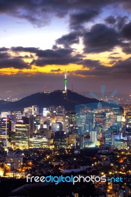 View Of Downtown Cityscape And Seoul Tower In Seoul, South Korea… Stock Photo