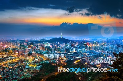 View Of Downtown Cityscape And Seoul Tower In Seoul, South Korea… Stock Photo