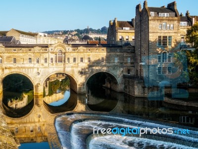 View Of Pulteney Bridge And Weir In Bath Stock Photo