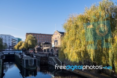 View Of Regent's Canal At Camden Lock Stock Photo