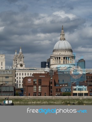 View Of St Paul's Cathedral From The Southbank Of The Thames Stock Photo