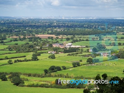 View Of The Cheshire Countryside From Beeston Castle Stock Photo