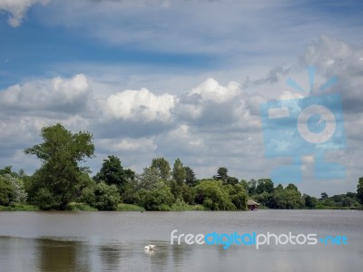 View Of The Lake At Hever Castle Stock Photo