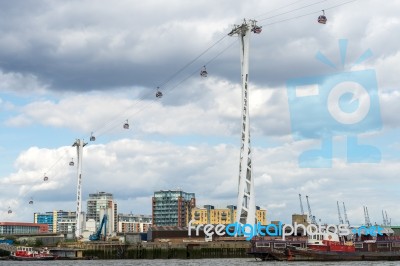 View Of The London Cable Car Over The River Thames Stock Photo