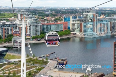 View Of The London Cable Car Over The River Thames Stock Photo