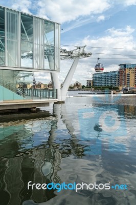 View Of The London Cable Car Over The River Thames Stock Photo