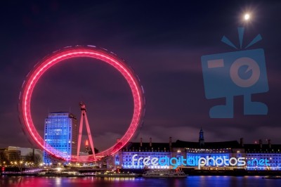 View Of The London Eye At Night Stock Photo