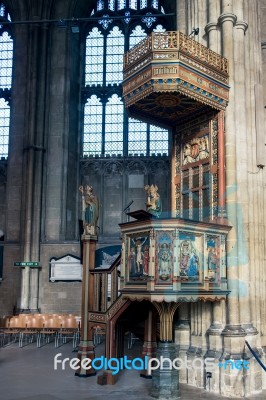 View Of The Pulpit In Canterbury Cathedral Stock Photo