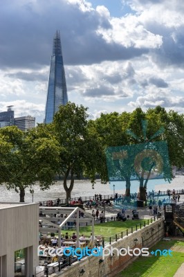 View Of The Shard From The North Bank Of The Thames Stock Photo