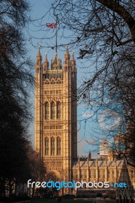 View Of The Sunlit Houses Of Parliament Stock Photo