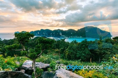 View Point Bay Koh Phi Phi Don On Sunset In Andaman Sea, Phi Phi… Stock Photo