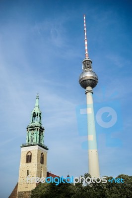 View Towards The Berliner Fernsehturm In Berlin Stock Photo