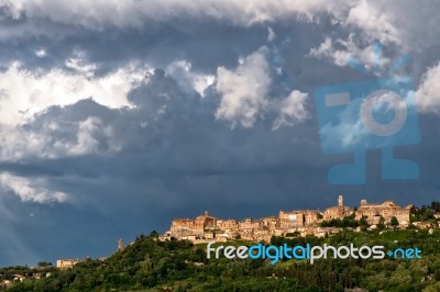 View Up To Montepulciano Tuscany Stock Photo