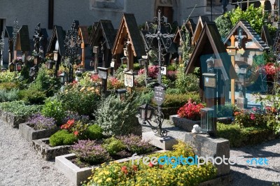 Well Kept Graveyard At The Maria Hilf Pilgrimage Church In Halls… Stock Photo