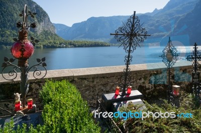 Well Kept Graveyard At The Maria Hilf Pilgrimage Church In Halls… Stock Photo