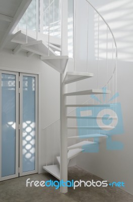 White Spiral Stair In Modern Room Stock Image