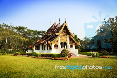 Wihan Phrachao Lan Thong Stock Photo