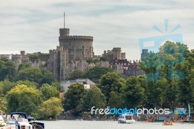 Windsor, Maidenhead & Windsor/uk - July 22 : View Of Windsor Cas… Stock Photo