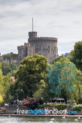 Windsor, Maidenhead & Windsor/uk - July 22 : View Of Windsor Cas… Stock Photo