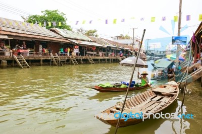 Wooden Boats Busy Ferrying People At Amphawa Floating Market Stock Photo