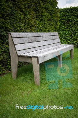 Wooden Garden Seat-england-uk Stock Photo